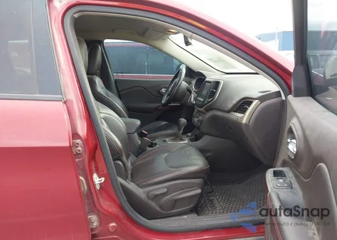 2016 Jeep Cherokee Trailhawk z USA, uszkodzony, nr VIN 1C4PJMBS3GW227272